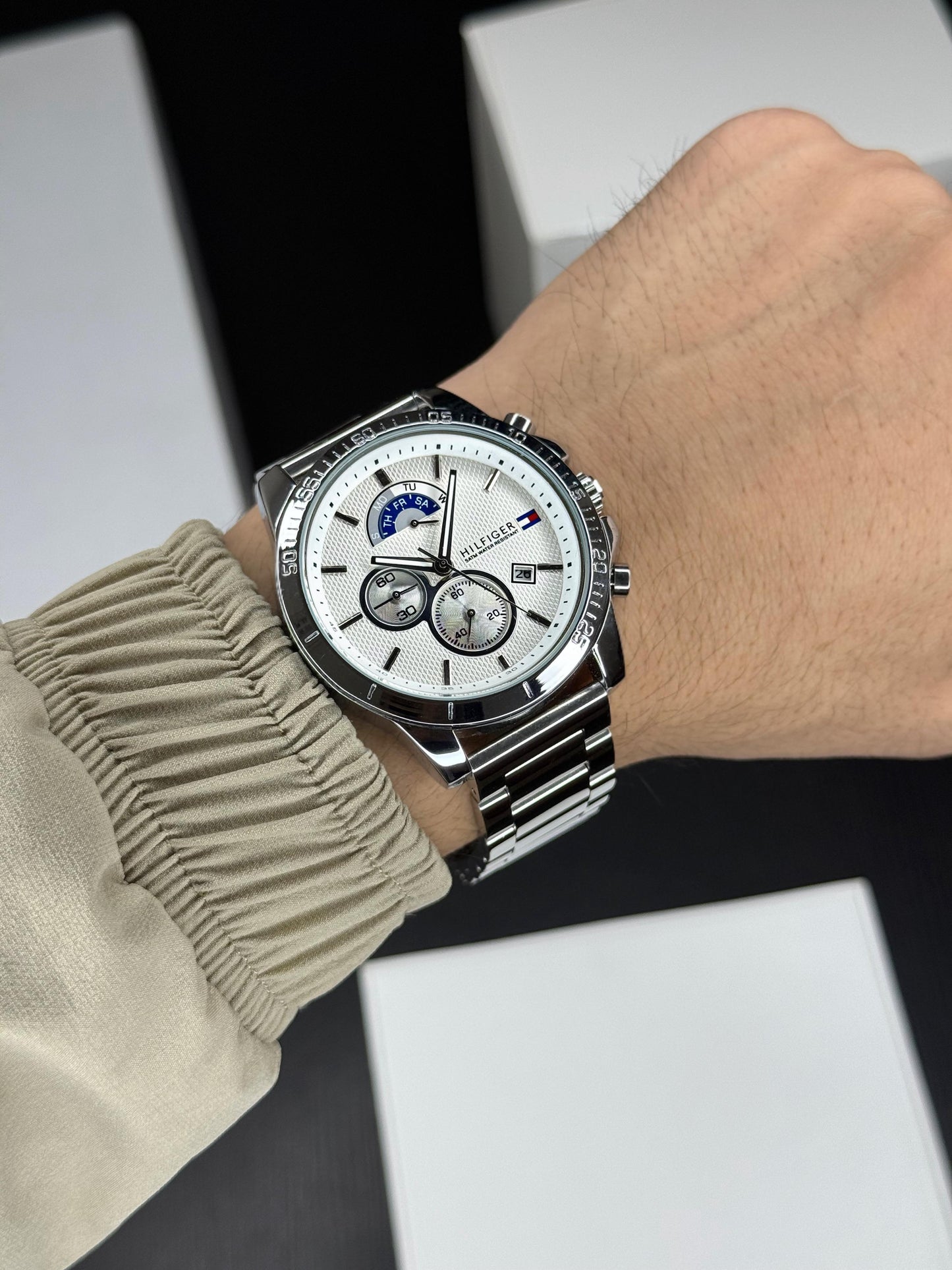 TOMMY HILFIGER WATCH