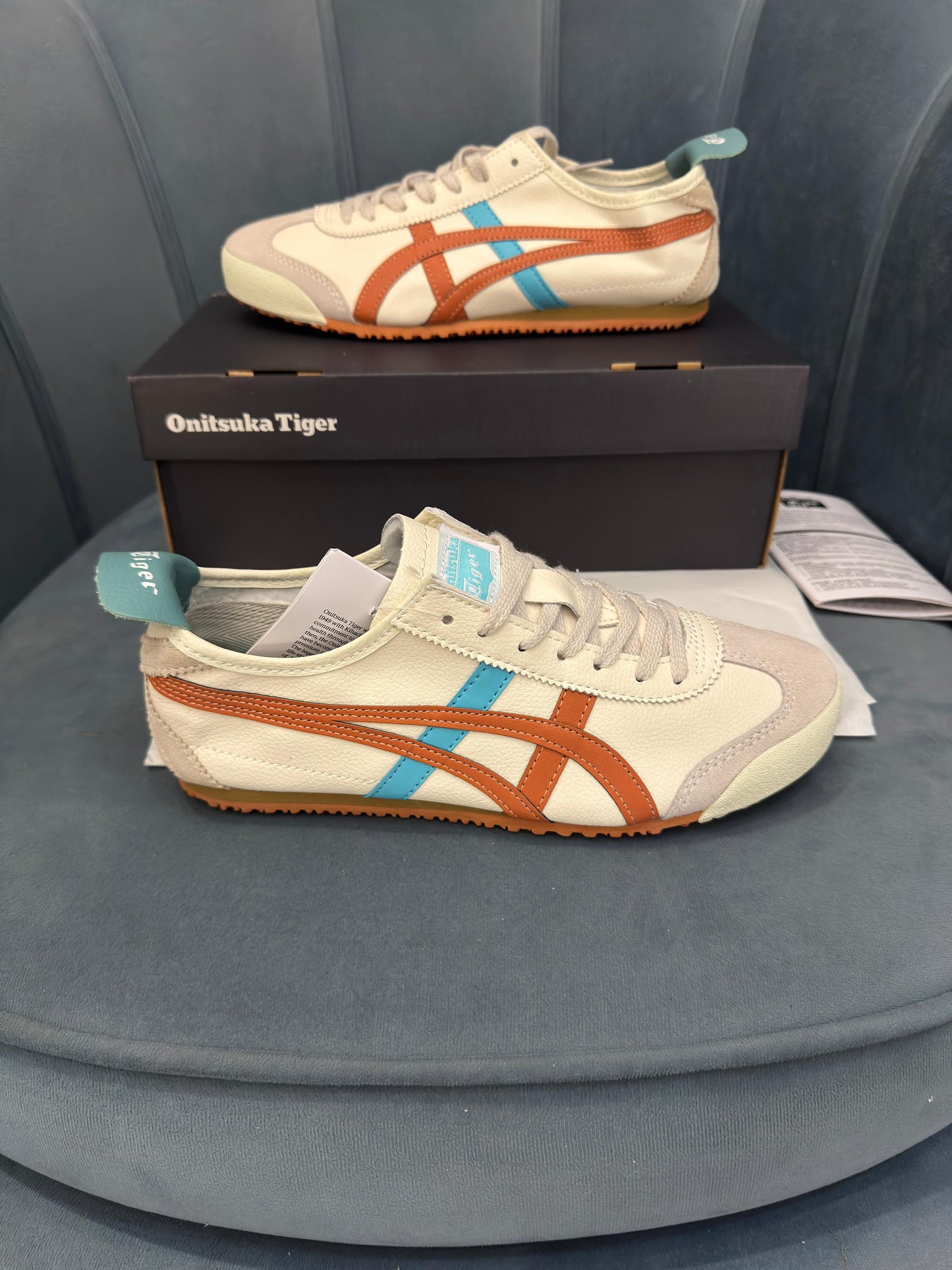 ONITSUKA  TIGER LEATHER MEXICO 66 CREAM PIQUANT ORANGE