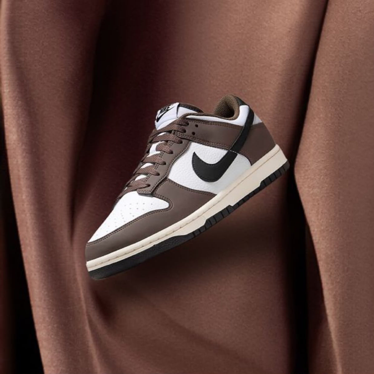 NIKE SB DUNK LOW BAROQUE BROWN