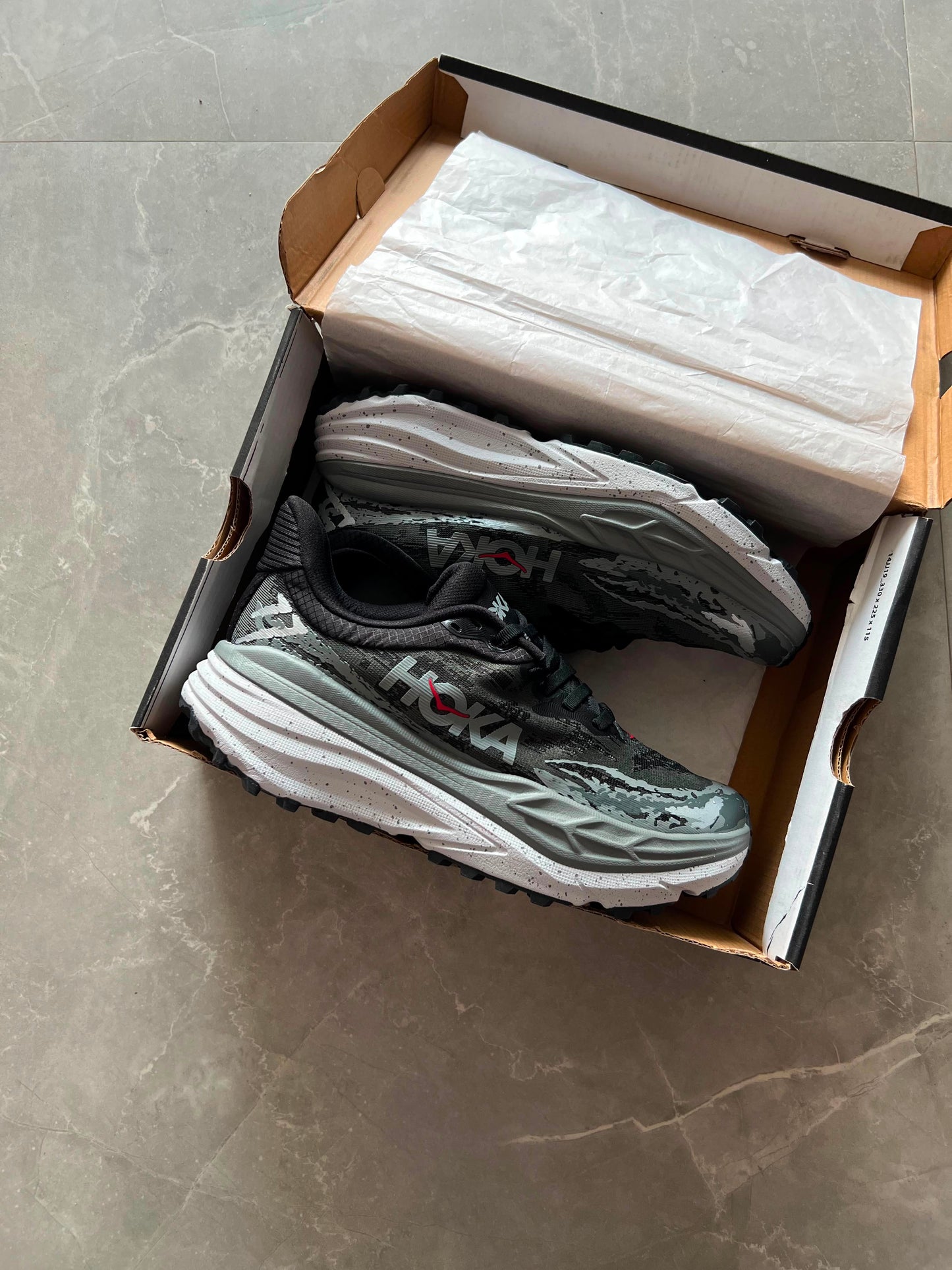 HOKA STINSON 7