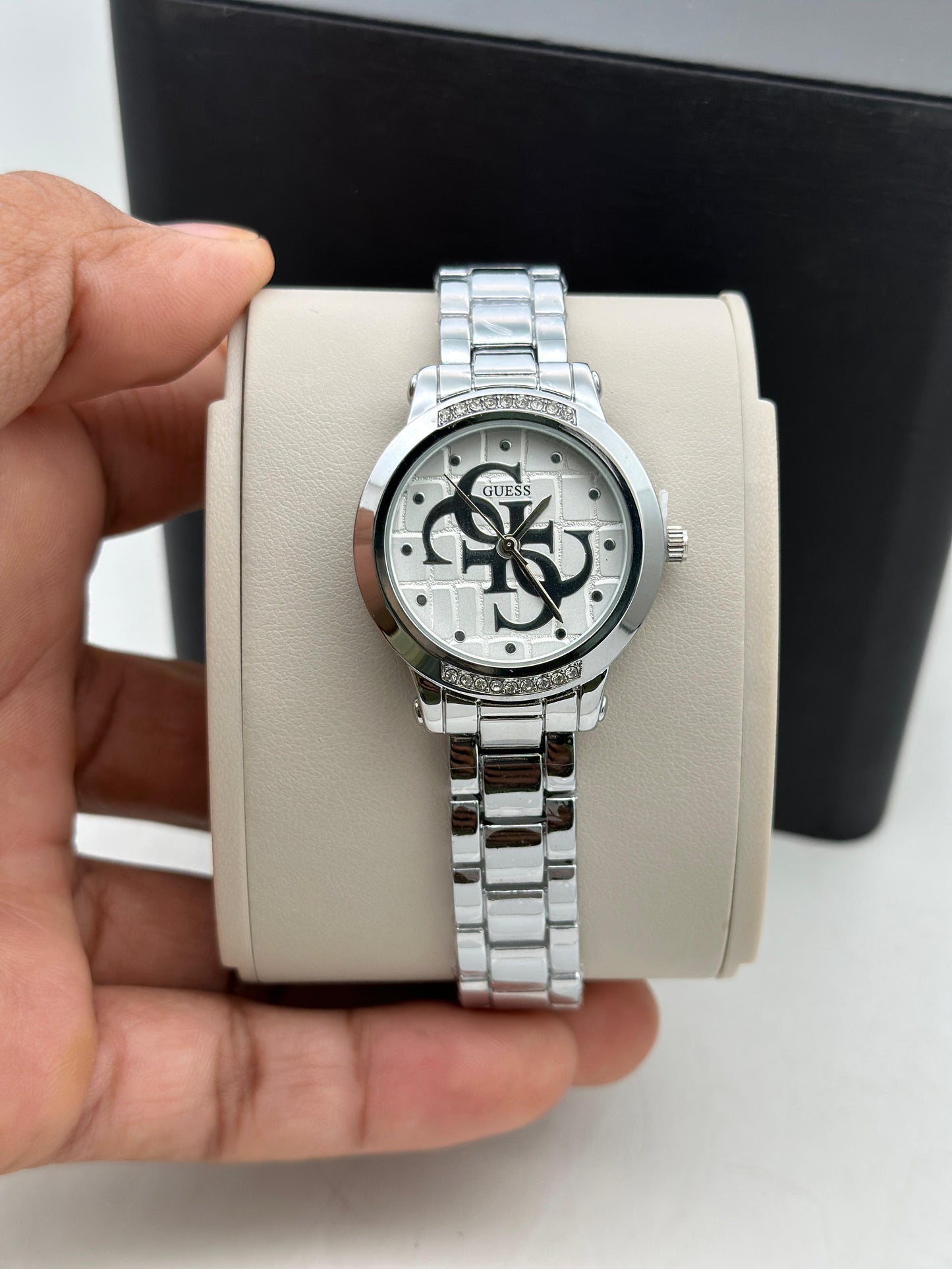GUESS LADIES WATCH