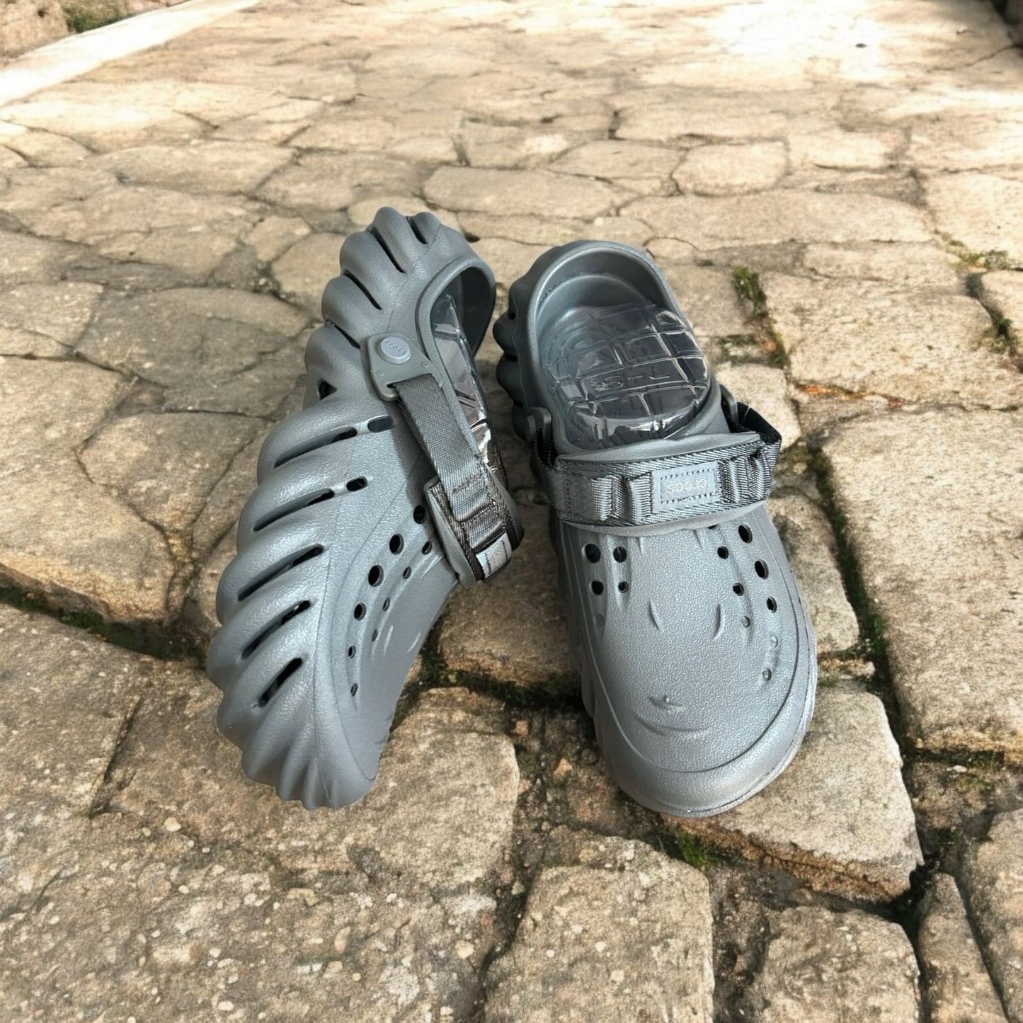 ECHO CROCS