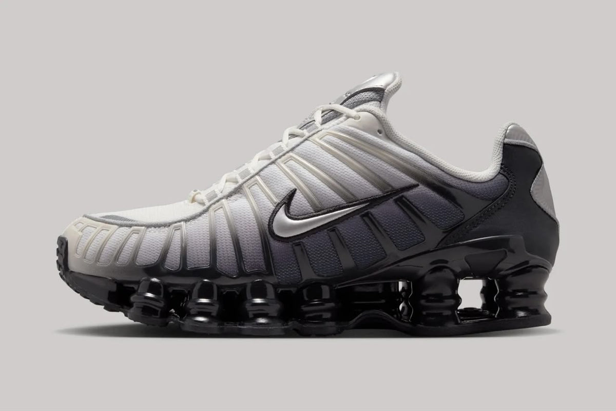 NIKE SHOX TL OFF NOIR METALLIC SILVER
