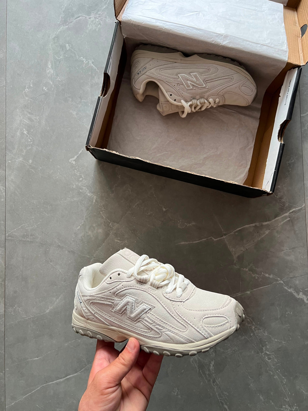 NEW BALANCE 204L PREMIUM QUALITY