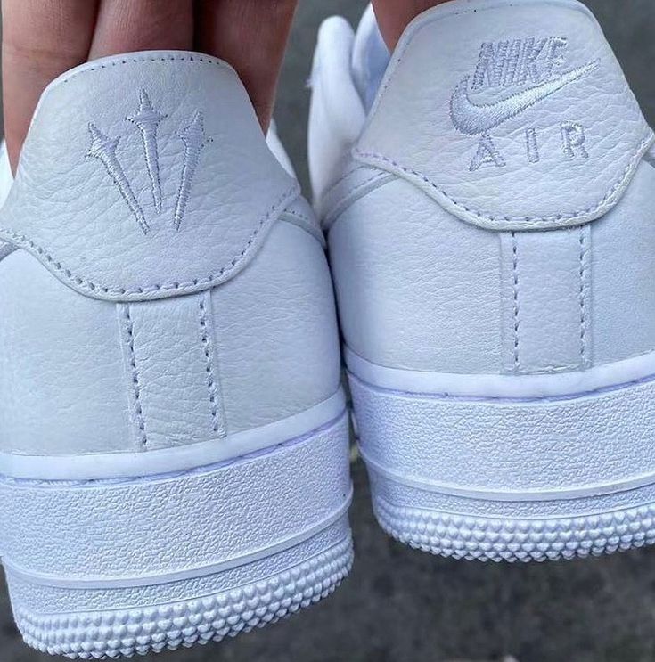 NIKE AIRFORCE 1 LOW X NOCTA