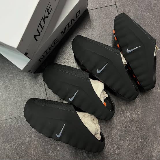 NIKE MID 0001 SLIDE