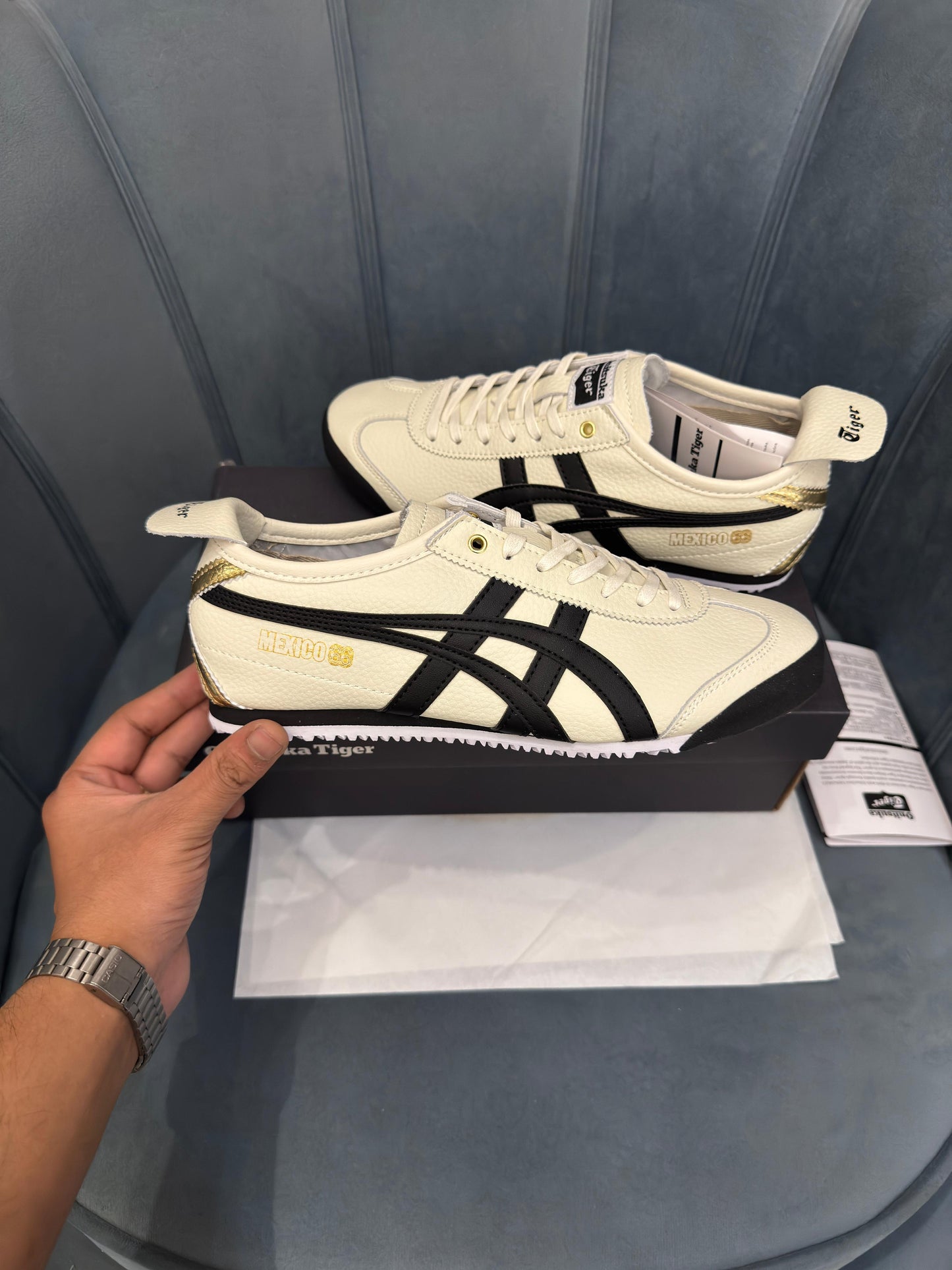 ONITSUKA  TIGER LEATHER MEXICO 66