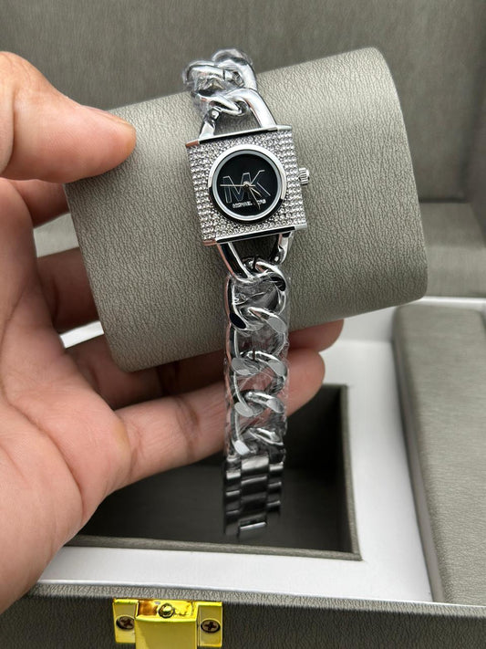LADIES WATCH