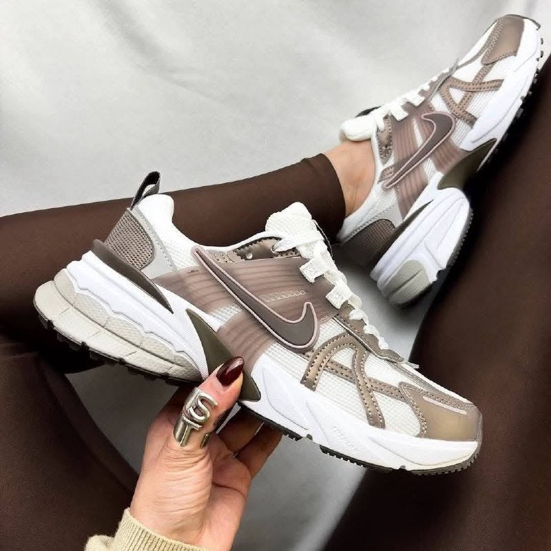 NIKE V2K RUN MINK BROWN SUMMIT WHITE