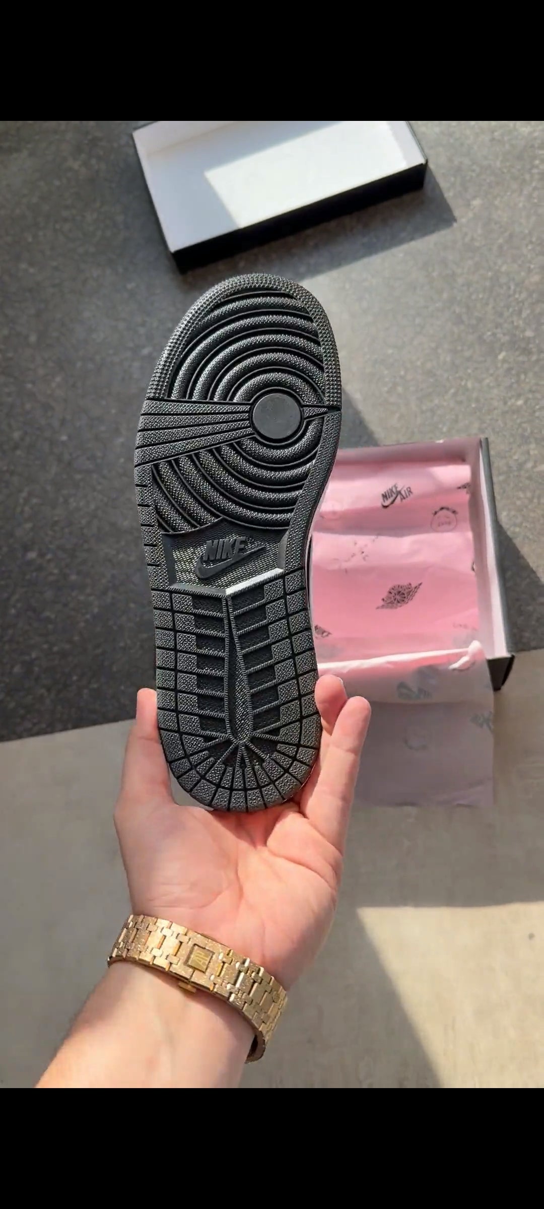 NIKE AIR JORDAN 1 LOW X TRAVIS SCOTT PANDA U.A