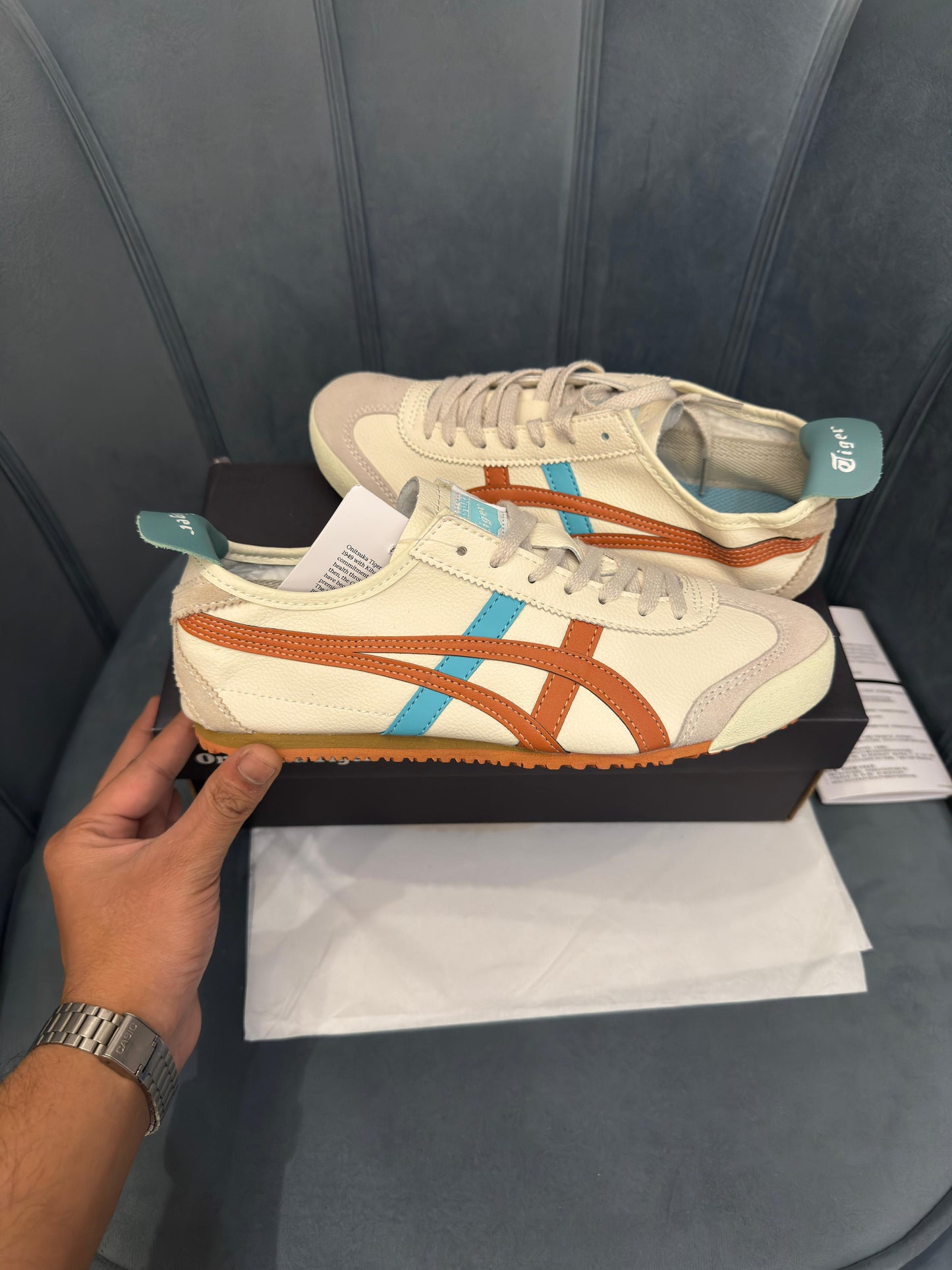 ONITSUKA  TIGER LEATHER MEXICO 66 CREAM PIQUANT ORANGE