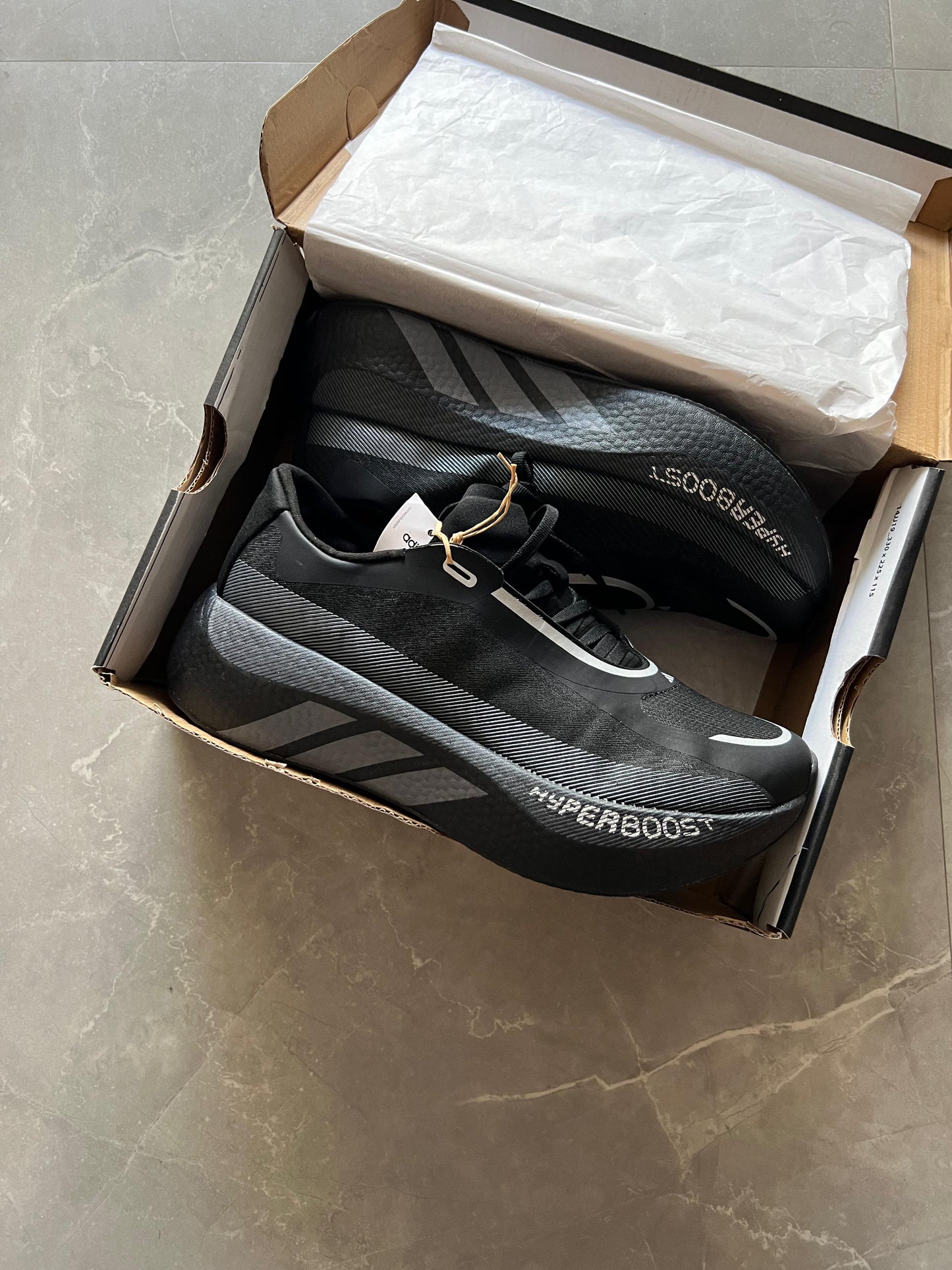 ADIDAS HYPERBOOST EDGE