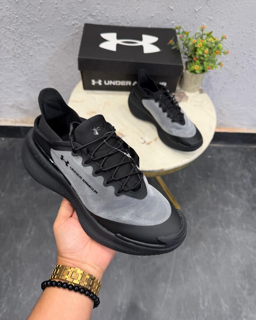 UNDER ARMOUR ECHO SLIPSPEED 4 COLORS