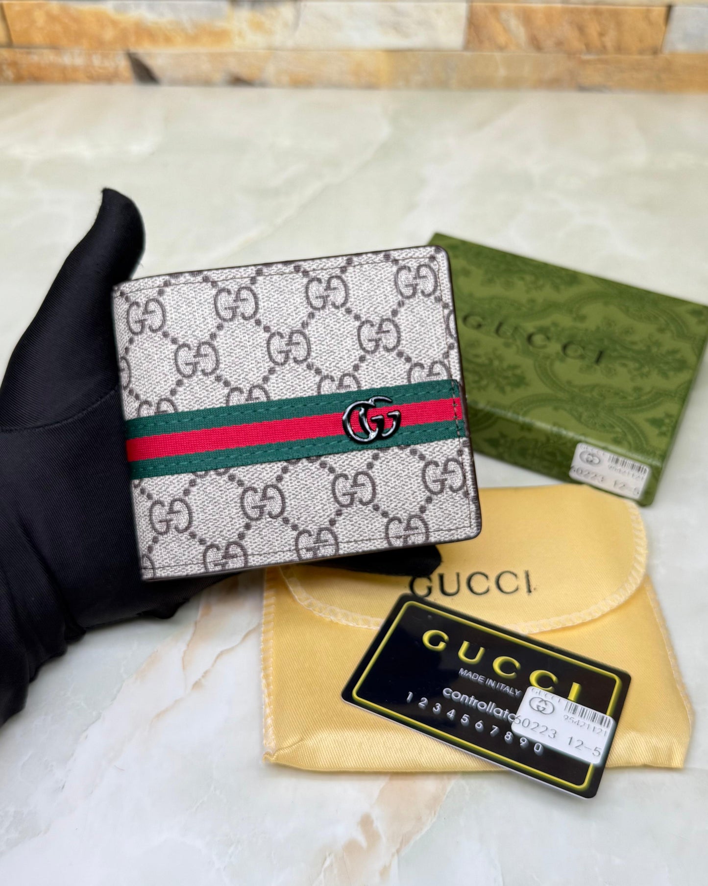 GUCCI