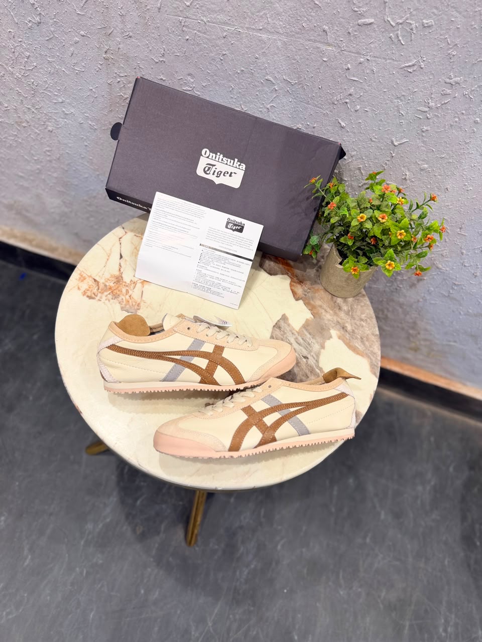ONITSUKA TIGER SNEAKERS BROWN BEIGE