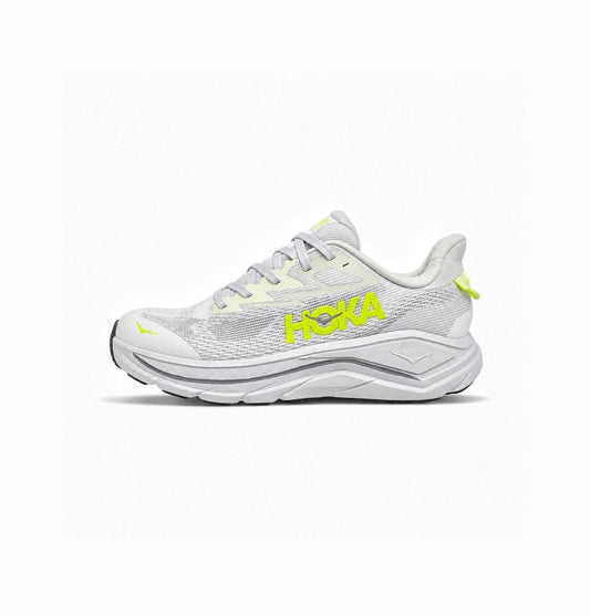HOKA CHALLENGER 8