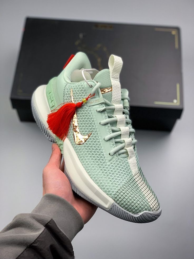 LEBRON AMBASSADOR 13 EMPIRE JADE