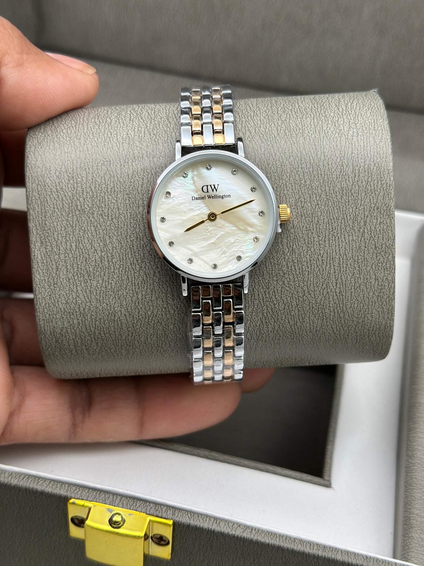DW LADIES WATCH