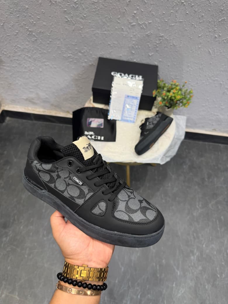 COACH USA LOW GREY TRAINERS