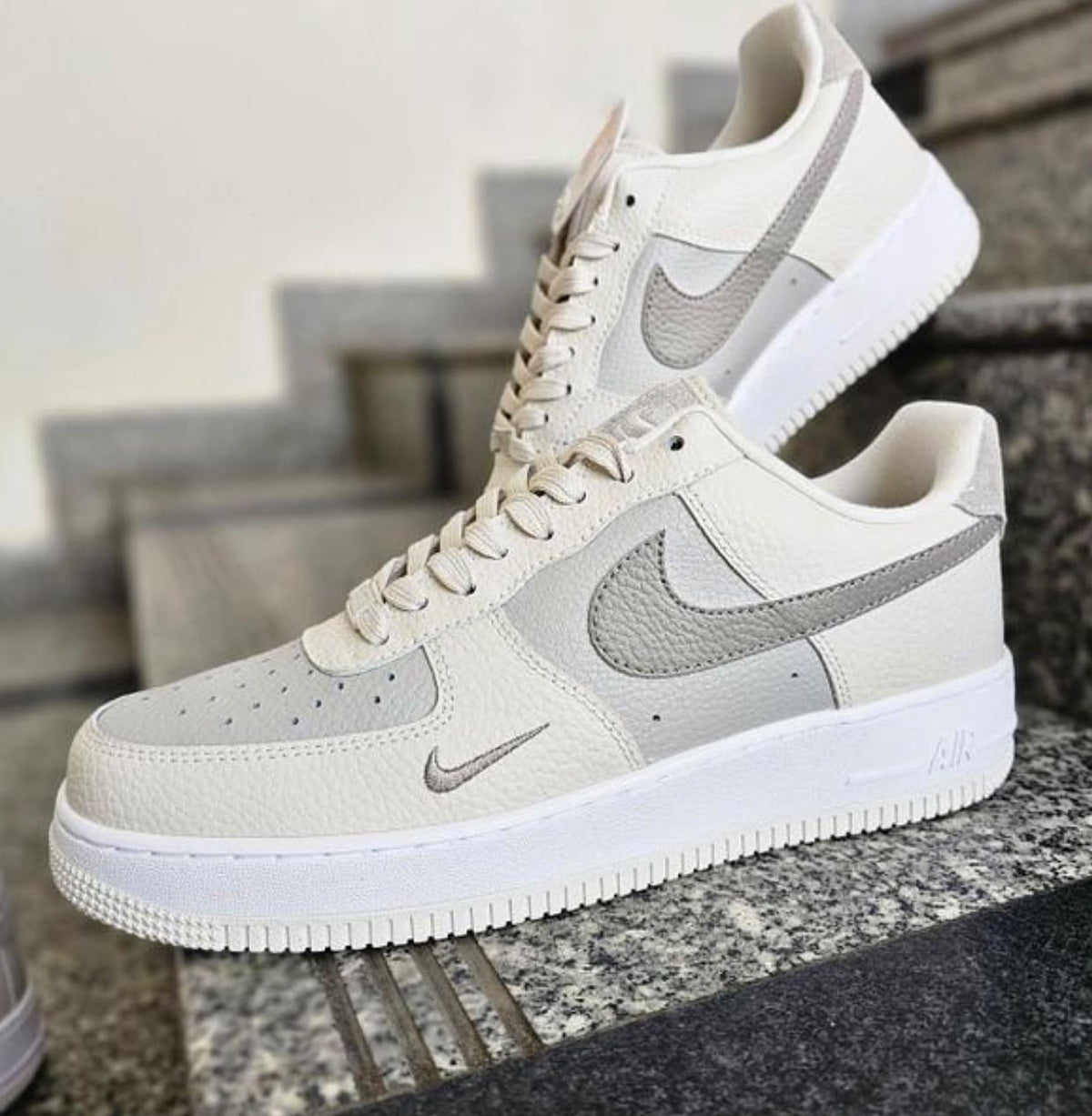 NIKE AIRFORCE 1 OREWOOD BROWN IRONSTONE