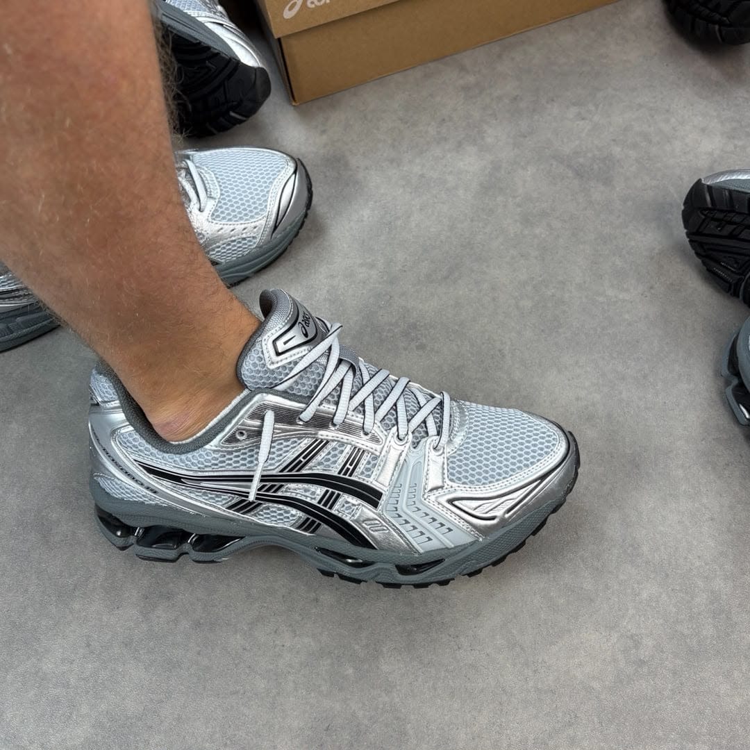 ASICS KAYANO 14 URBAN REASERCH