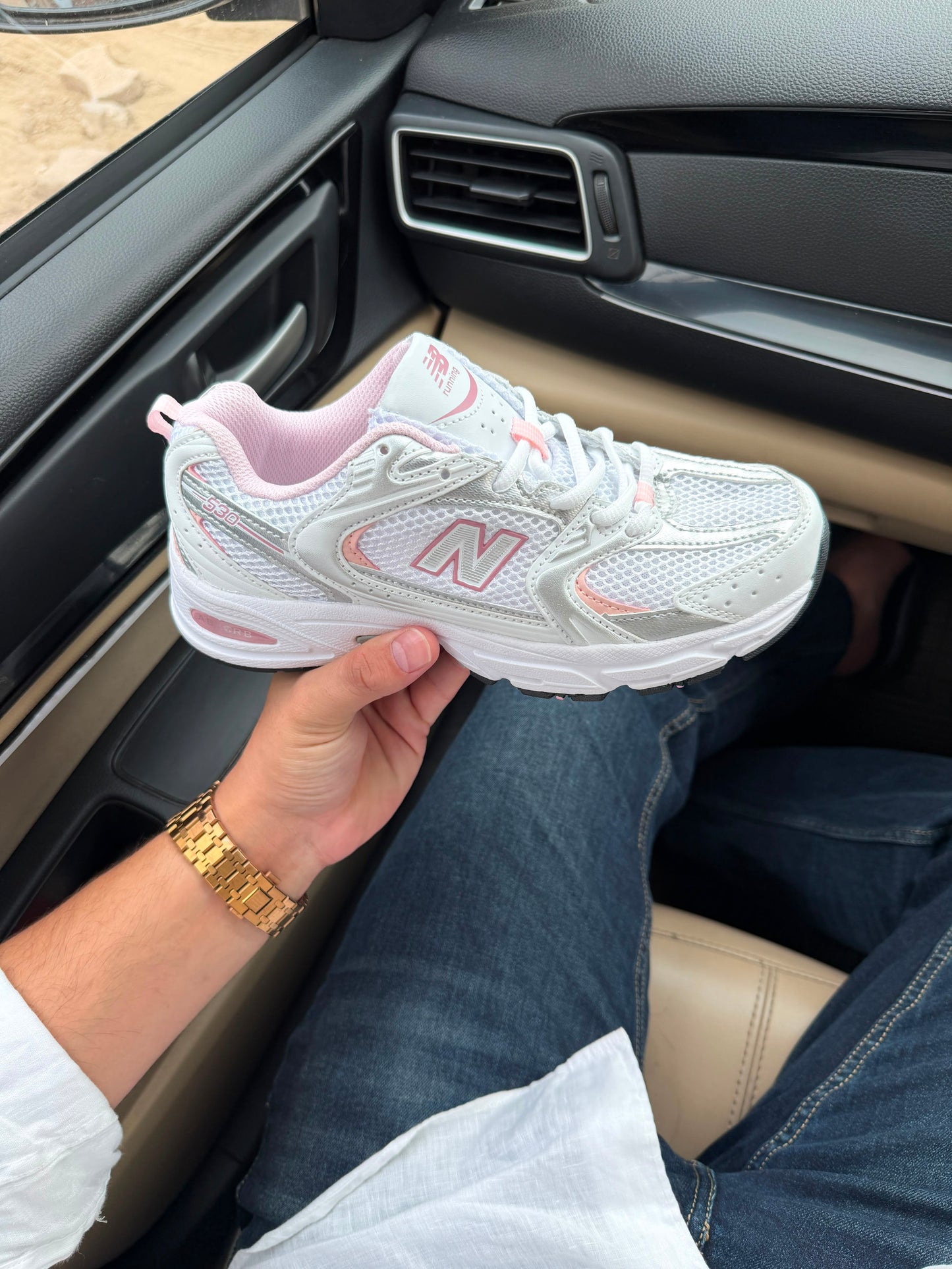 NEW BALANCE 530 SNEAKERS