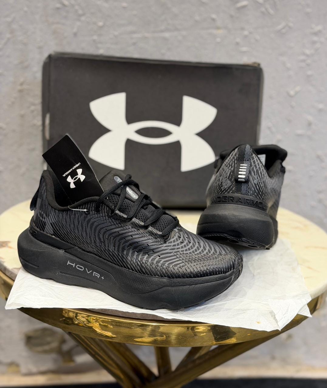 UNDER ARMOUR HOVR INFINITE PRO