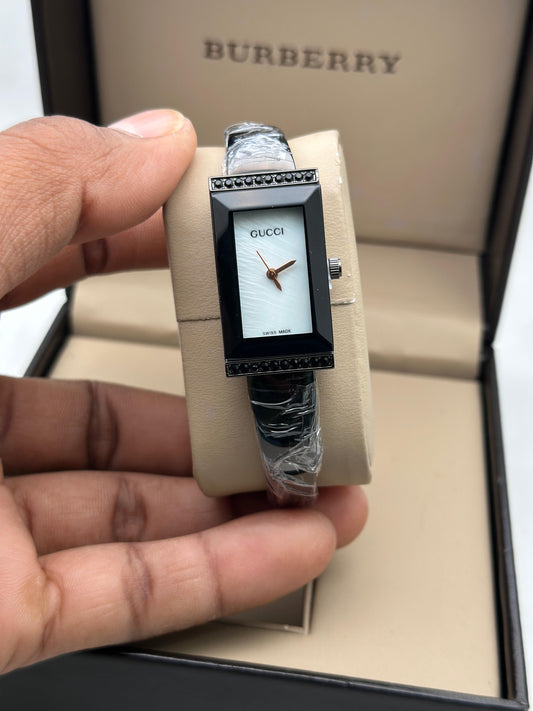 LADIES WATCH