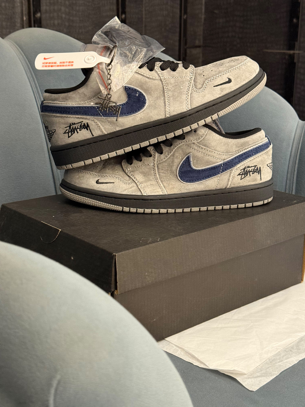 AIR JORDAN RETRO 1 STUSSY GREY BLUE