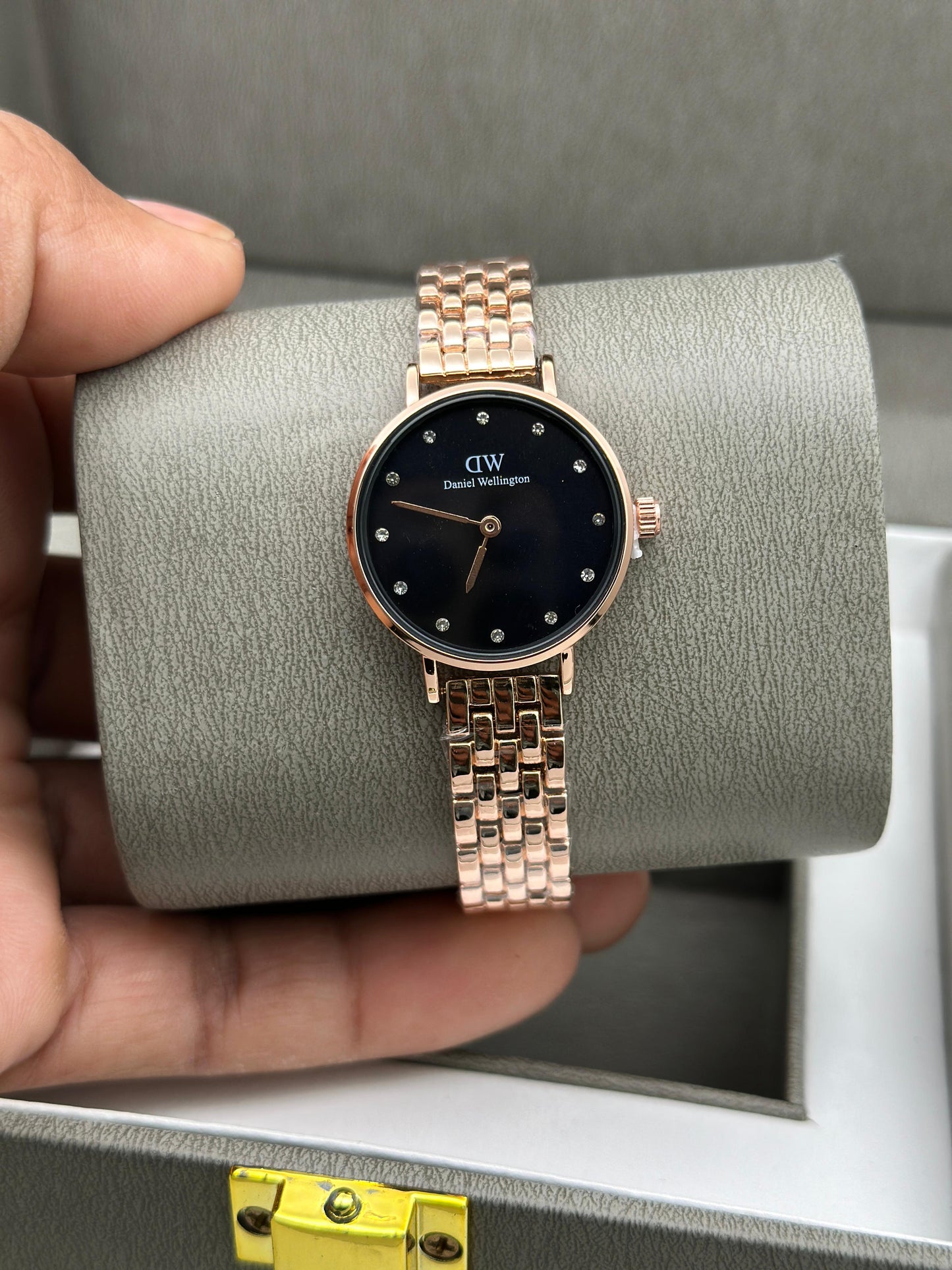 DW LADIES WATCH
