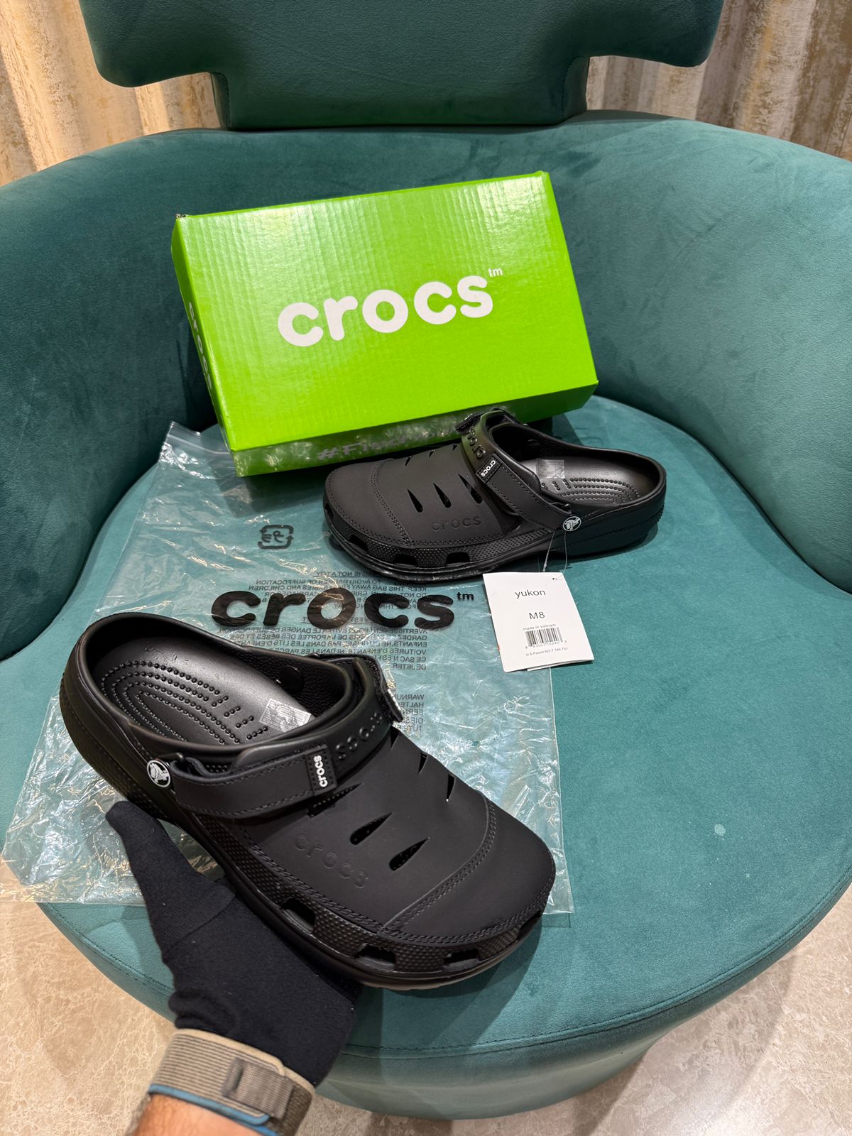 CROCS YUKON CLOG