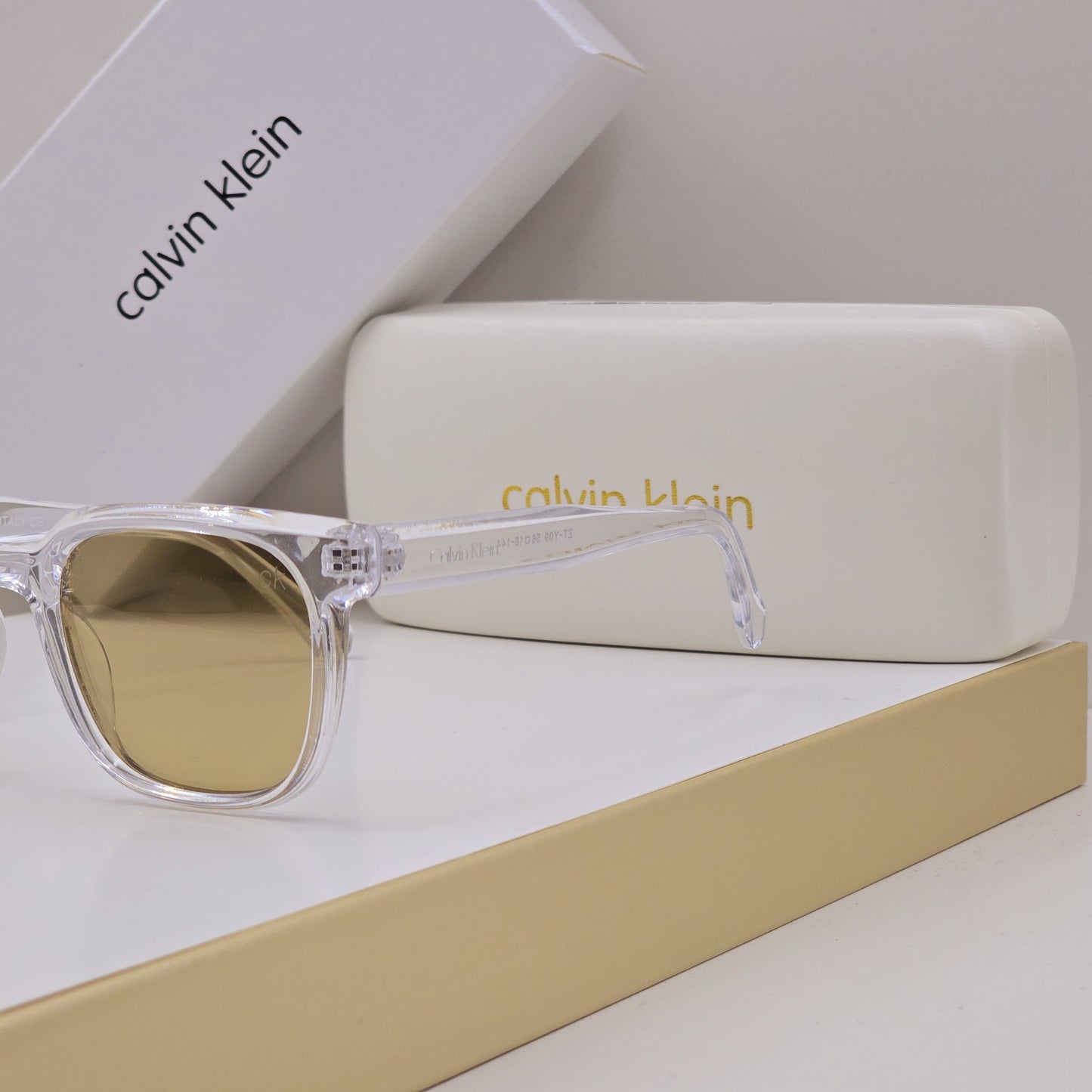 CALVIN KLEIN SUNGLASS
