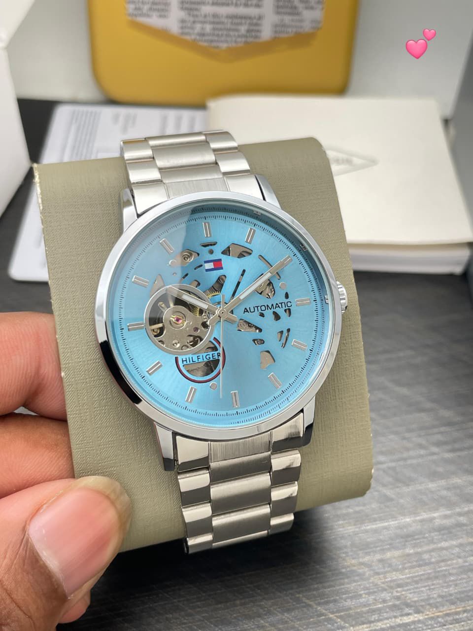 TOMMY HILFIGER WATCH