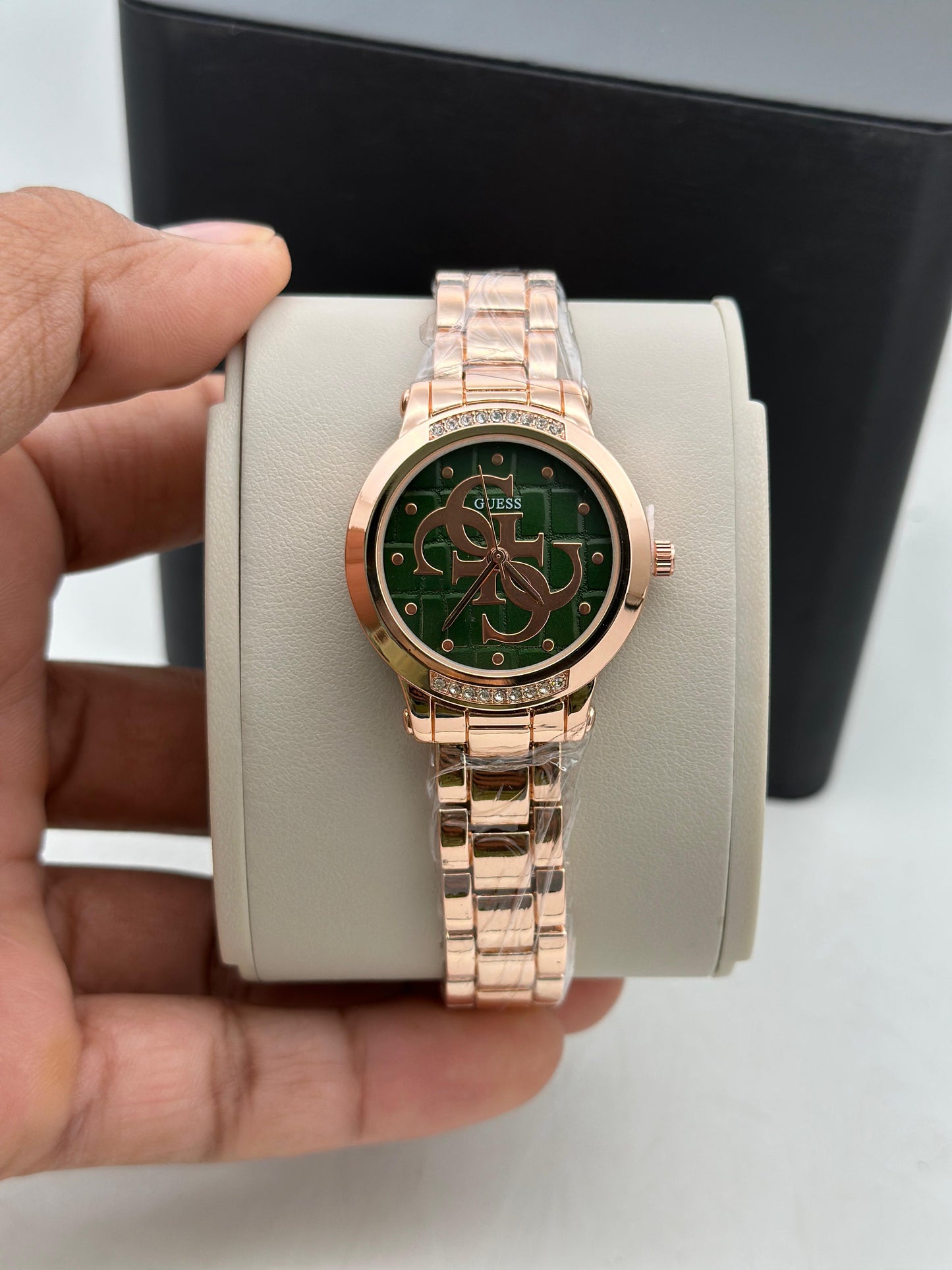 GUESS LADIES WATCH