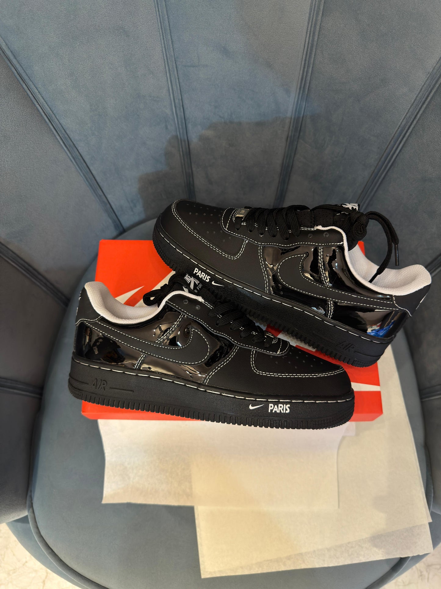 NIKE AIRFORCE 1 LOW PARIS