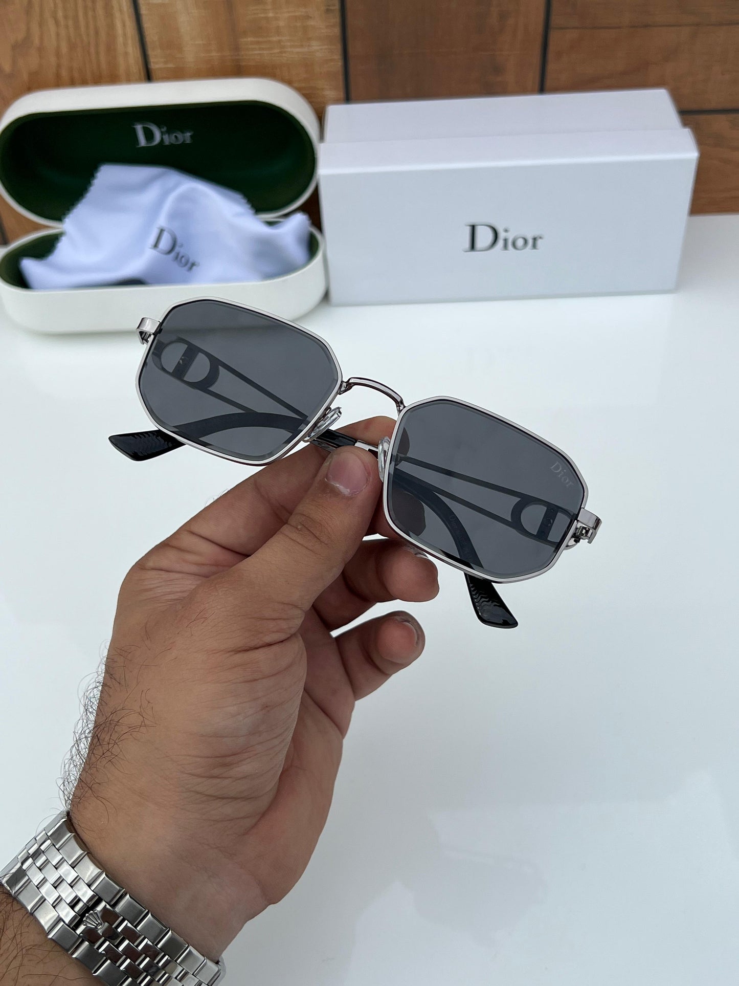 DIOR SUNGLASS
