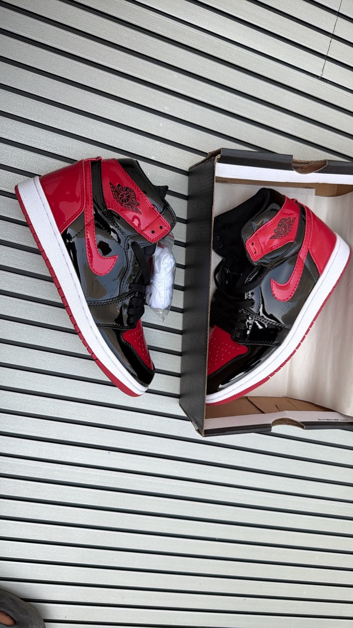 NIKE AIR JORDAN ONE RETRO HIGH OG PATENT RED