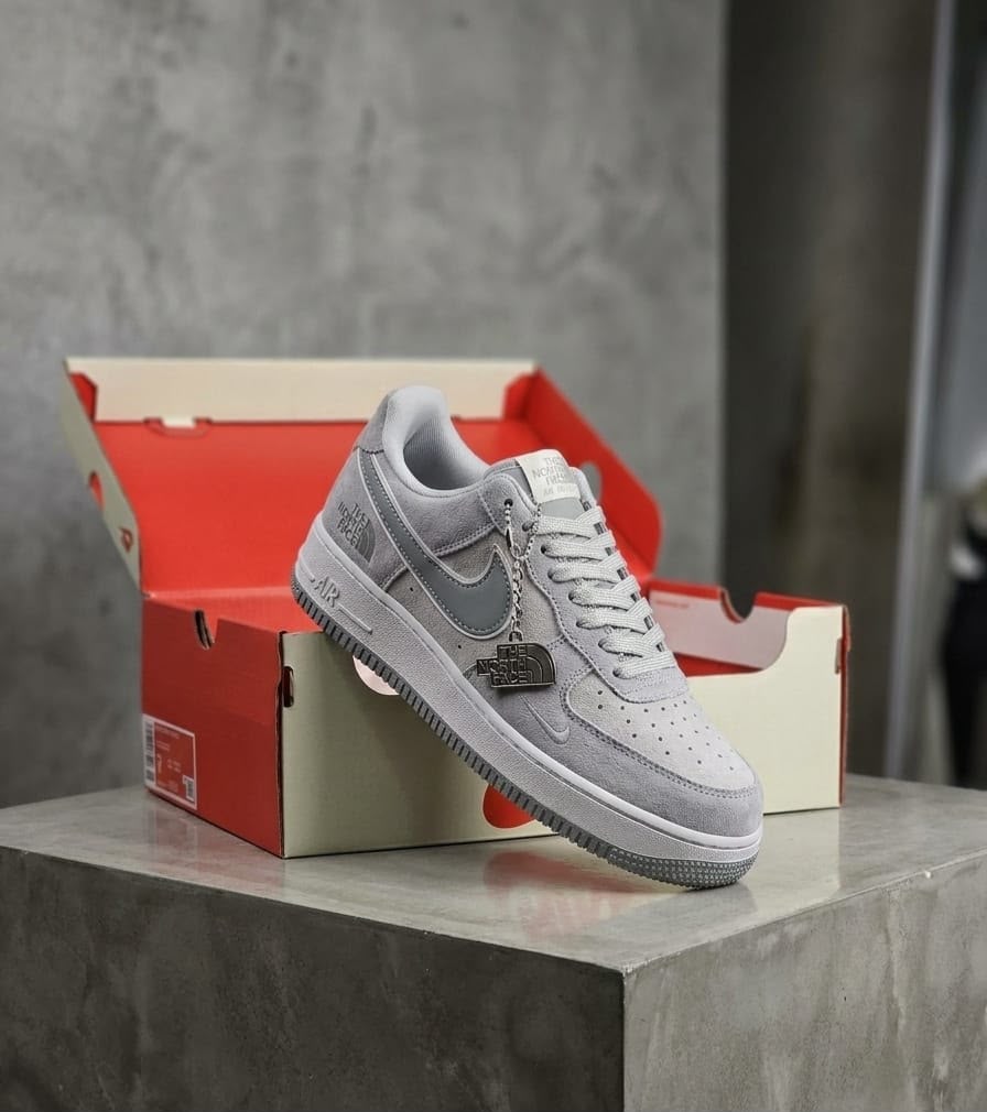 NIKE AIR FORCE 1 LOW X THE NORTH FASE SUEDE