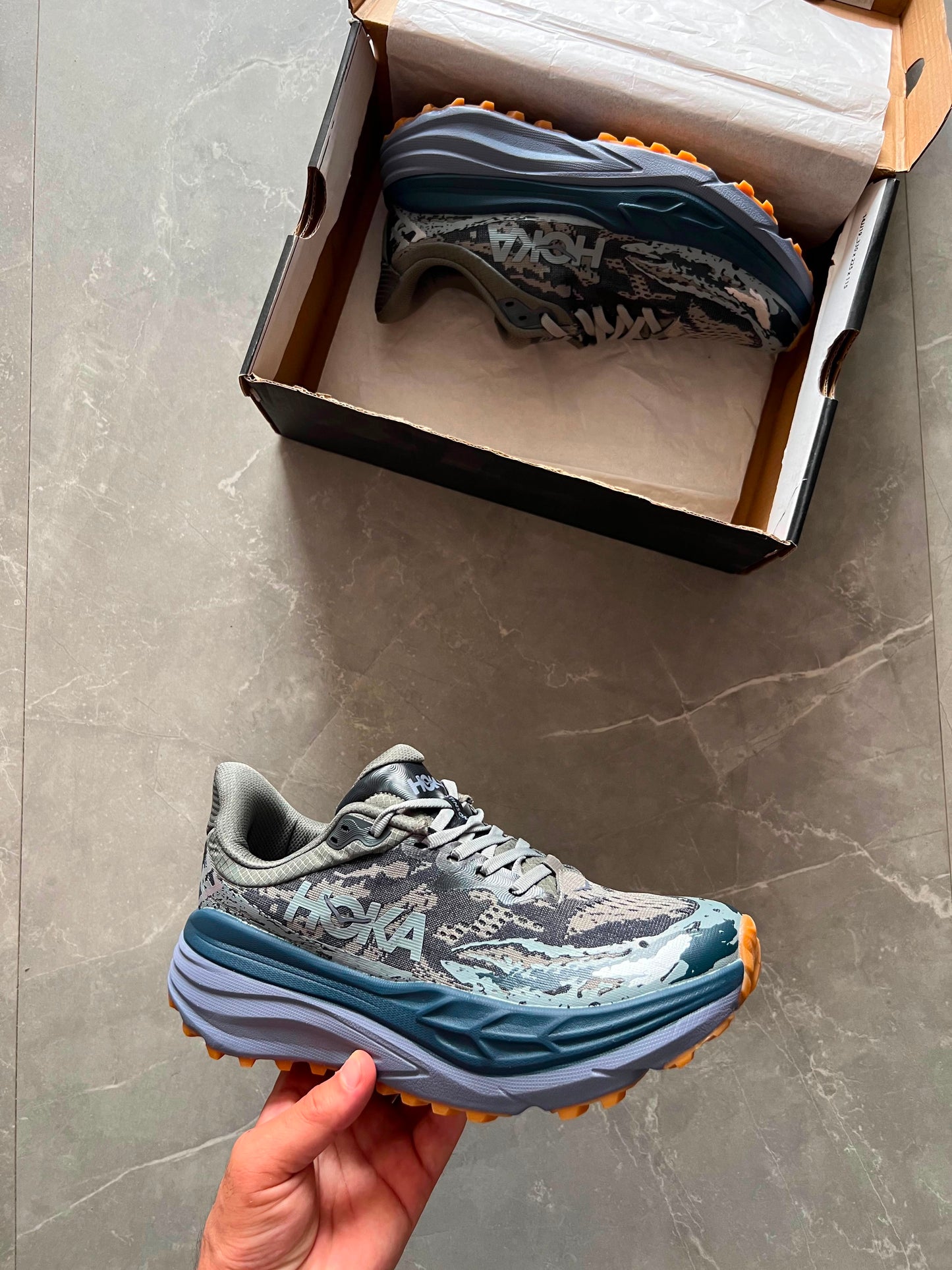 HOKA STINSON 7