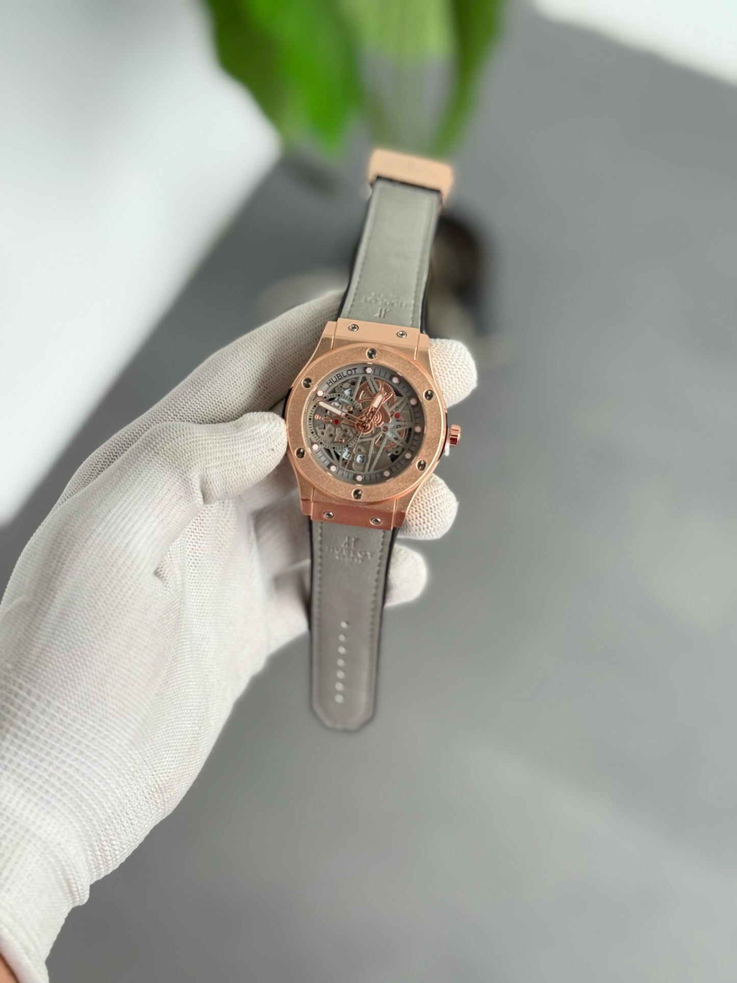 HUBLOT STRAP WATCH