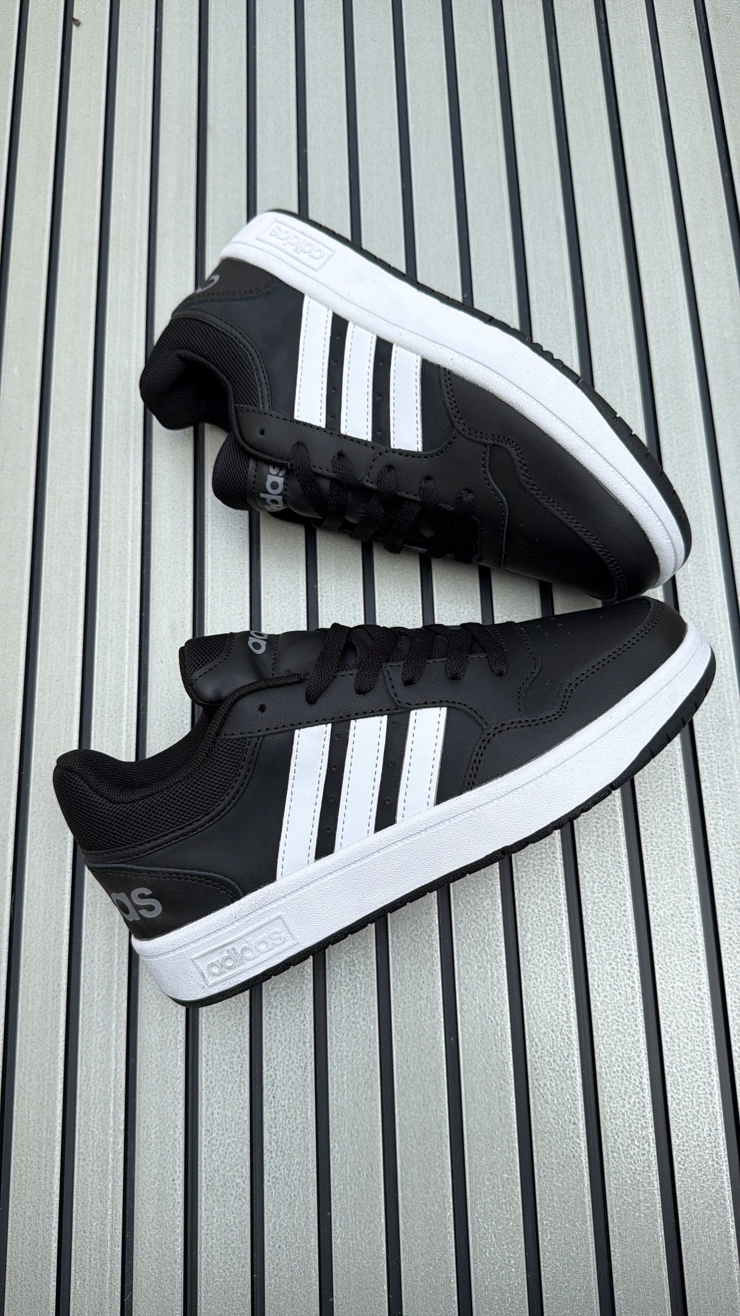 ADIDAS NEO