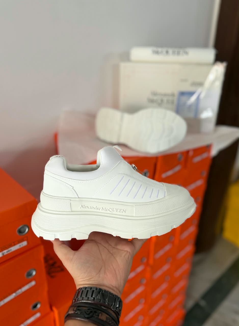 ALEXANDER MQEEN TRAINERS SNEAKERS