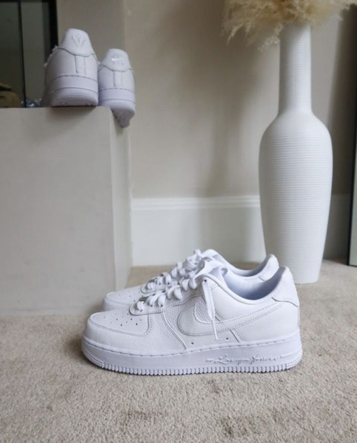 NIKE AIRFORCE 1 LOW X NOCTA