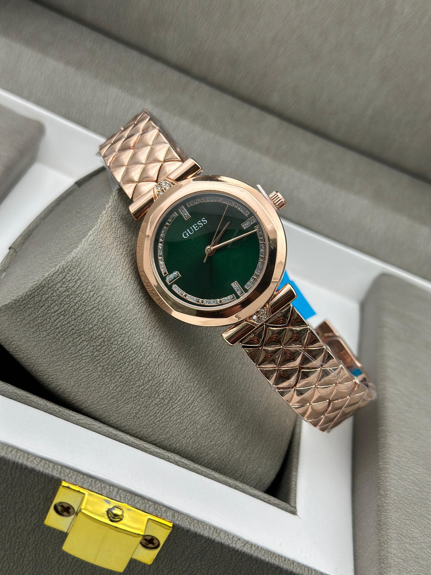 LADIES WATCH