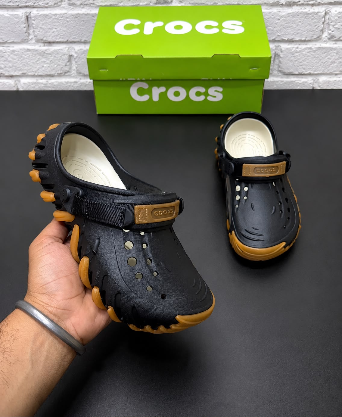 CROCS ECHO GUM RO CLOG