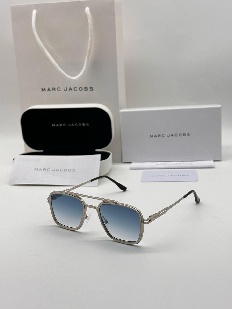 SUNGLASS