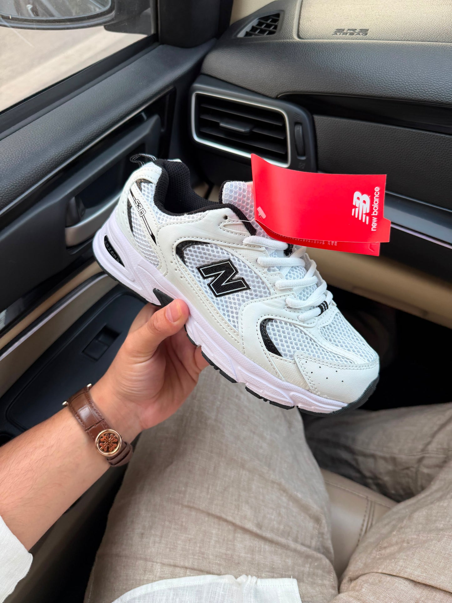 NEW BALANCE 530 SNEAKERS