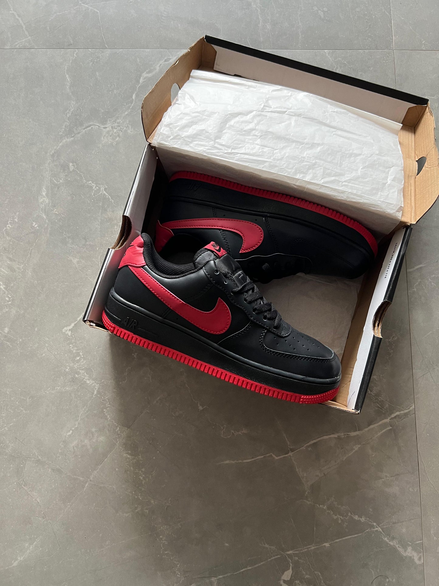 NIKE AIRFORCE  ONE
