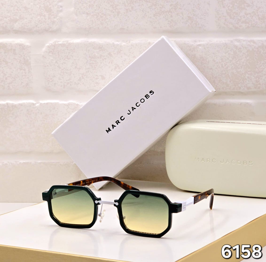 MARC JACOBS SUNGLASS