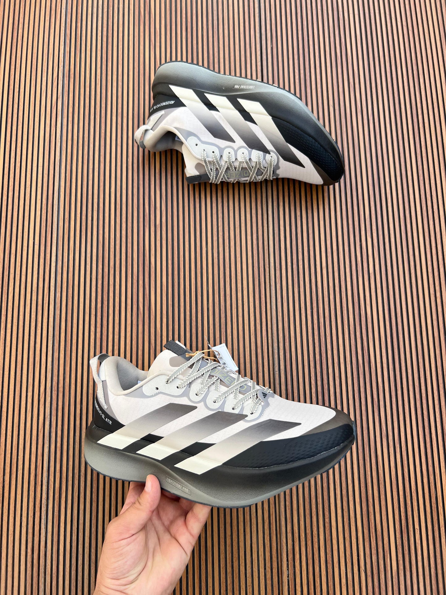 ADIDAS ADIZERO EVO SL